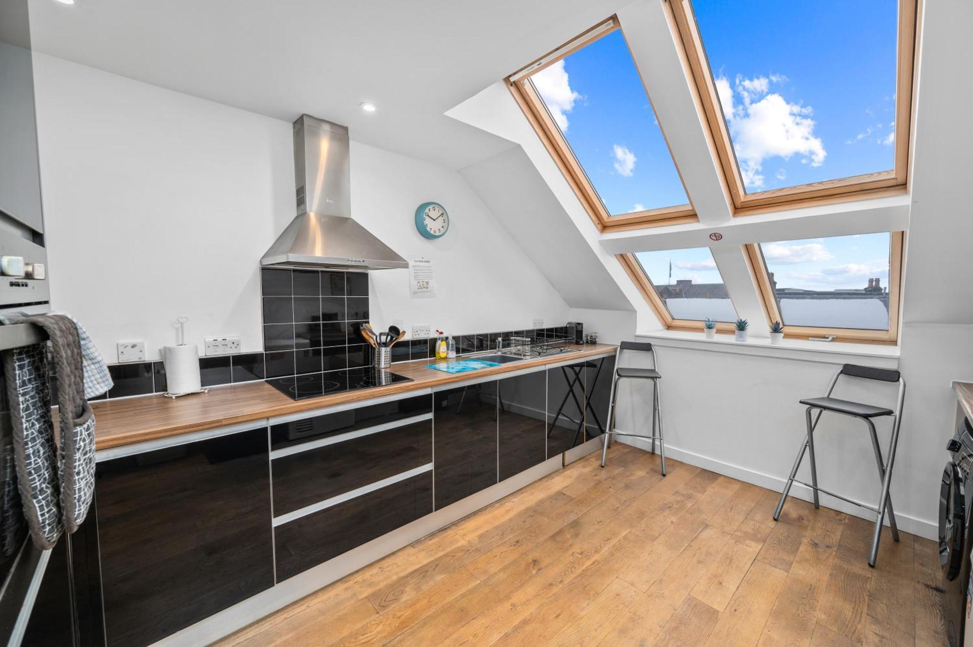 Stunning 2Br Loft Apt In Oban - Sea Views Екстериор снимка